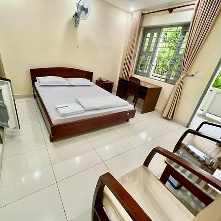 Truong Chinh Sach Cong Va Phat Trien Nong Thon Ho Chi Minh-stad Buitenkant foto